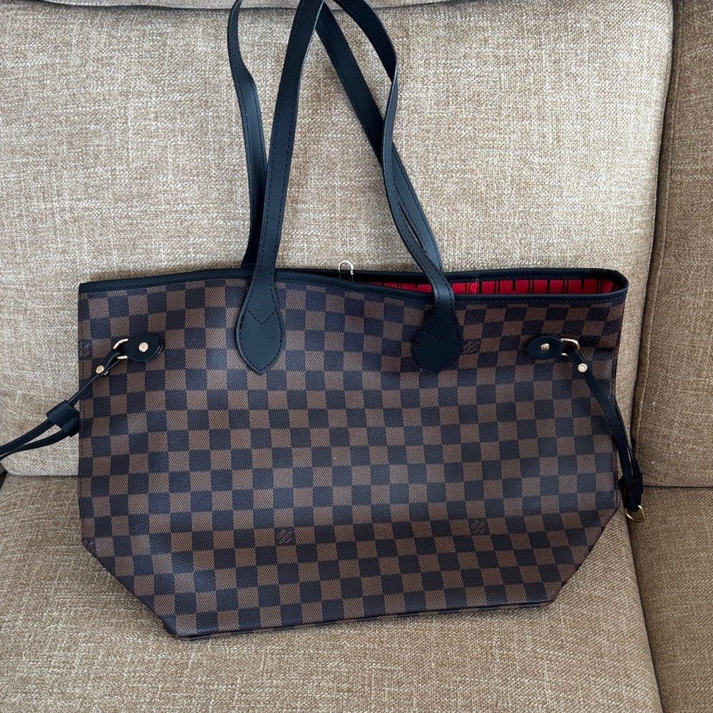 Stylish Brown Checkered Tote Bag